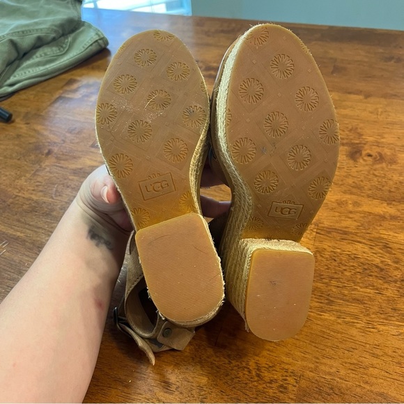 Ugg Carine suede leather platform espadrille sandals size 8 - Picture 8 of 10